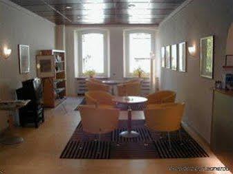 Am Rathaus 4*