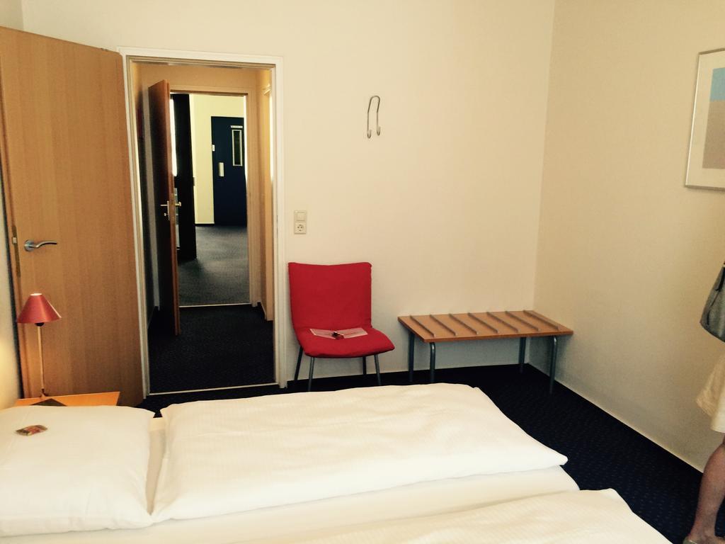 Am Rathaus 4*